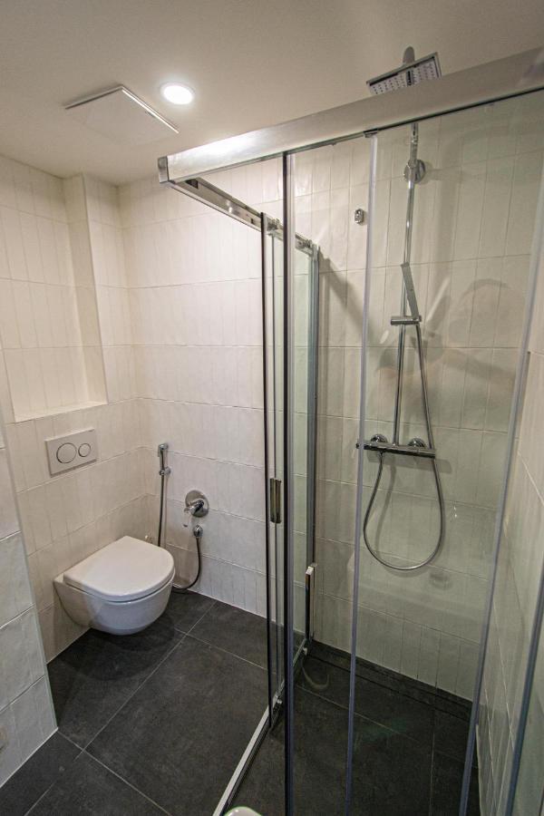 Main Train Station Apartment Close To The The Main Square! Прага Екстериор снимка