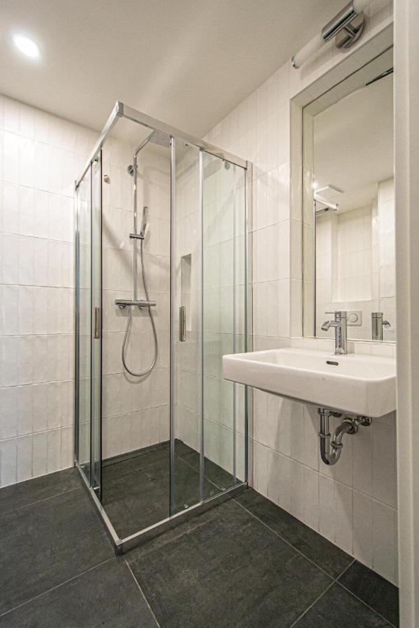 Main Train Station Apartment Close To The The Main Square! Прага Екстериор снимка